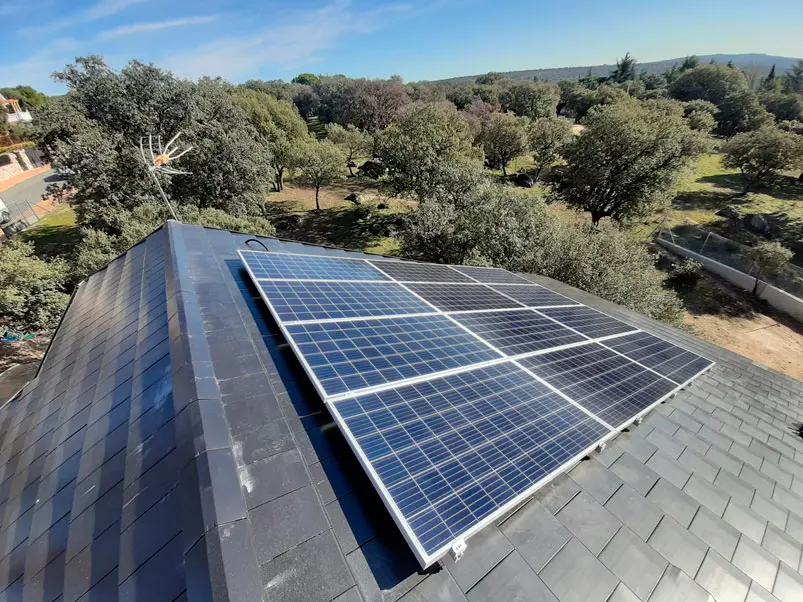 techo frio consumo geotermia con fotovomtaica - Cuánto debe producir un panel solar en invierno