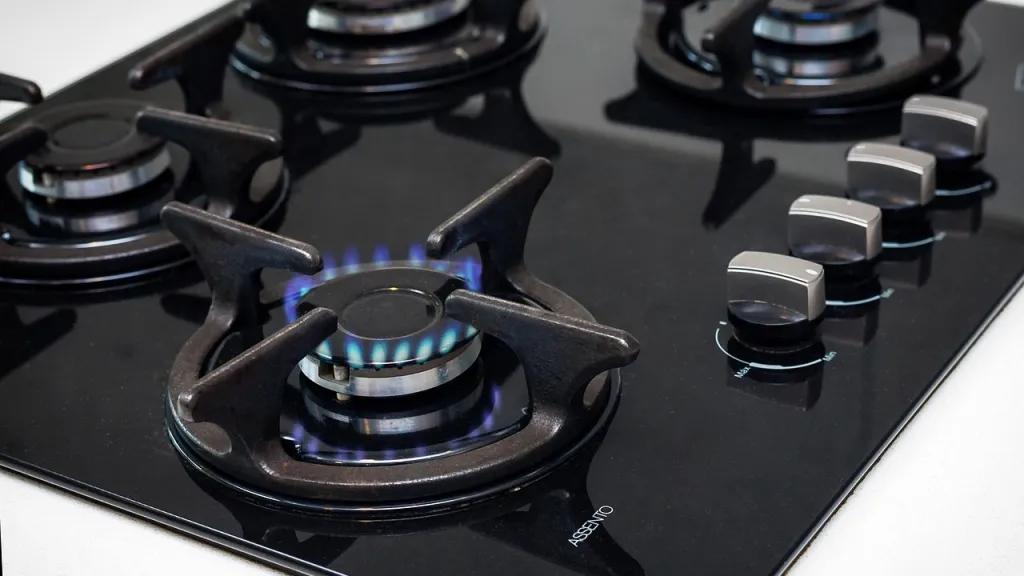 porque sale agua de la estufa de gas - Qué hacer si le cayó agua a la estufa