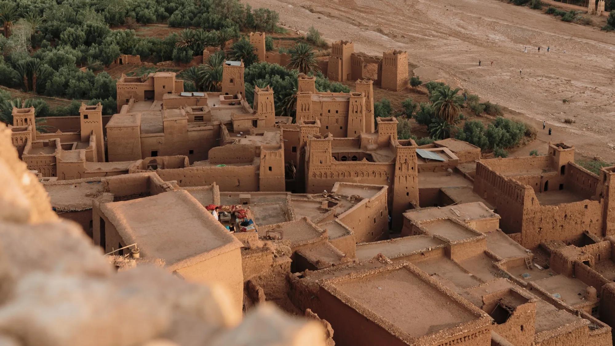 arquitectura tradicional vernacula geotermia - Qué son los materiales Vernaculos